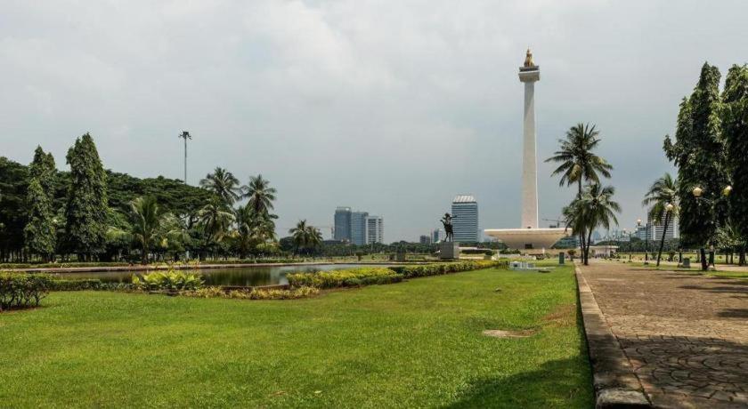 The Grand Palace Resident Jakarta Kültér fotó